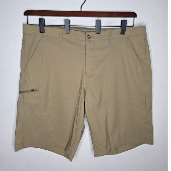Eddie Bauer nylon flat front khaki shorts with zipper pocket - 40 - Picture 1 of 4